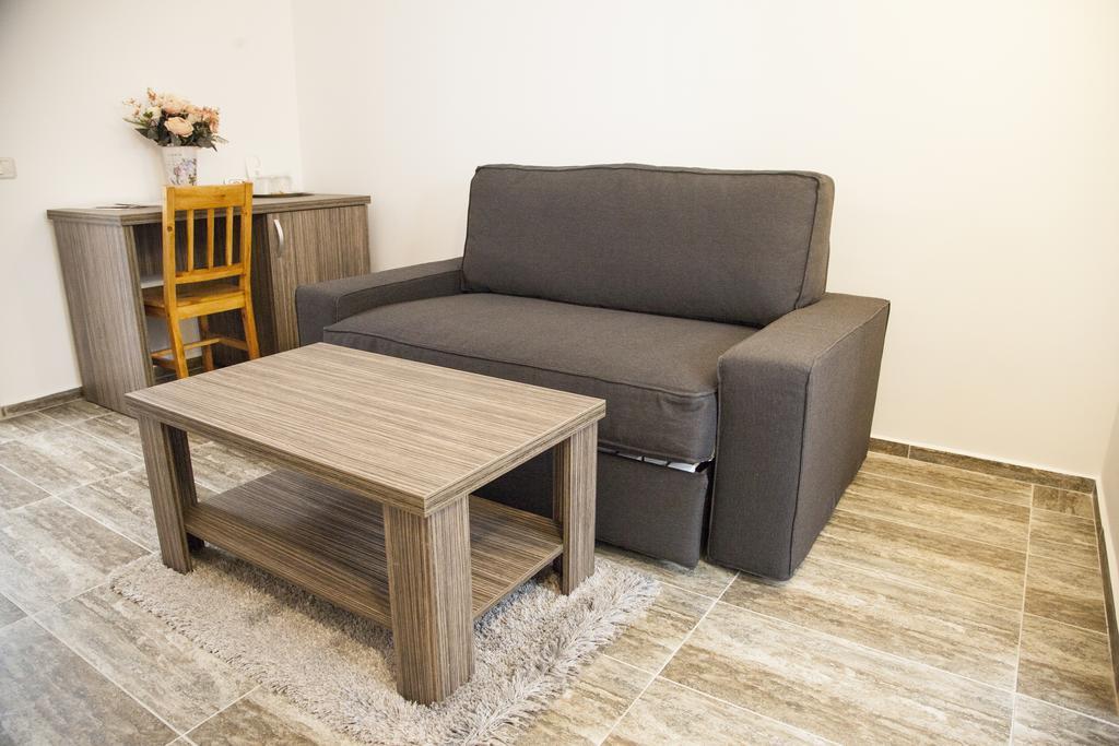 Hotel Nova Residence Popesti-Leordeni Ngoại thất bức ảnh
