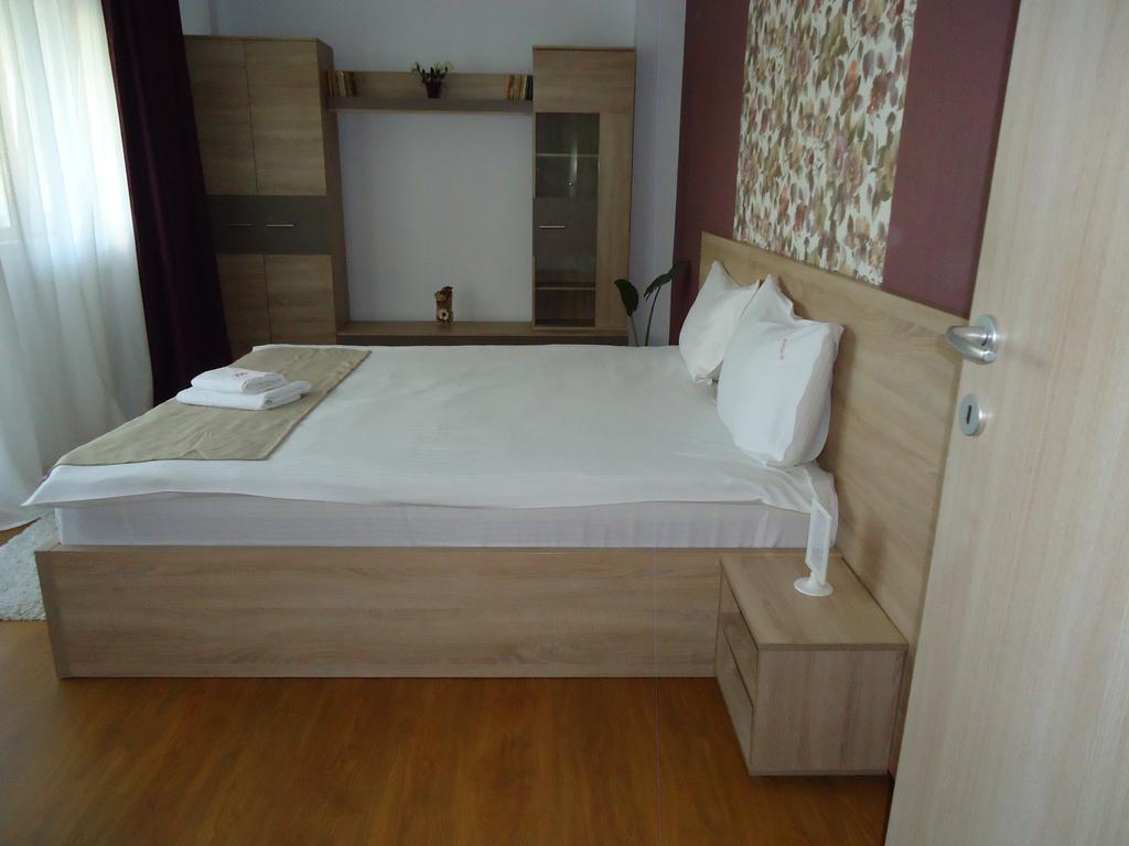 Hotel Nova Residence Popesti-Leordeni Ngoại thất bức ảnh