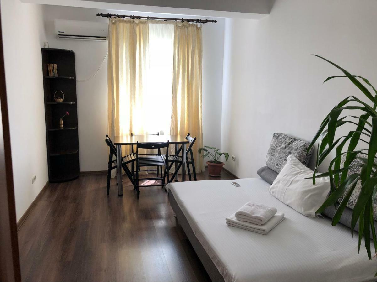 Hotel Nova Residence Popesti-Leordeni Ngoại thất bức ảnh