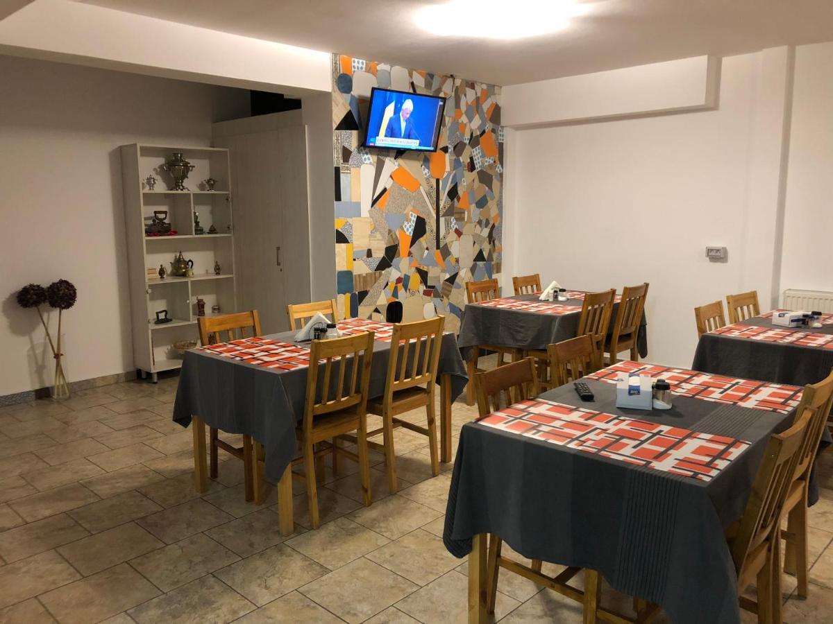 Hotel Nova Residence Popesti-Leordeni Ngoại thất bức ảnh