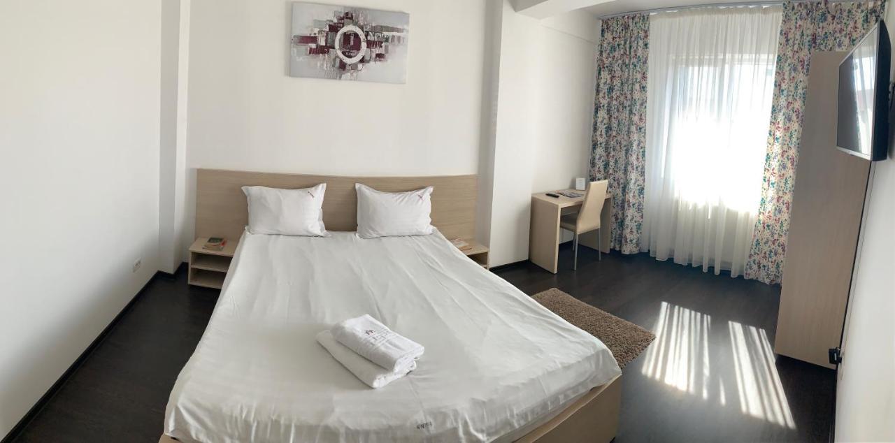 Hotel Nova Residence Popesti-Leordeni Ngoại thất bức ảnh